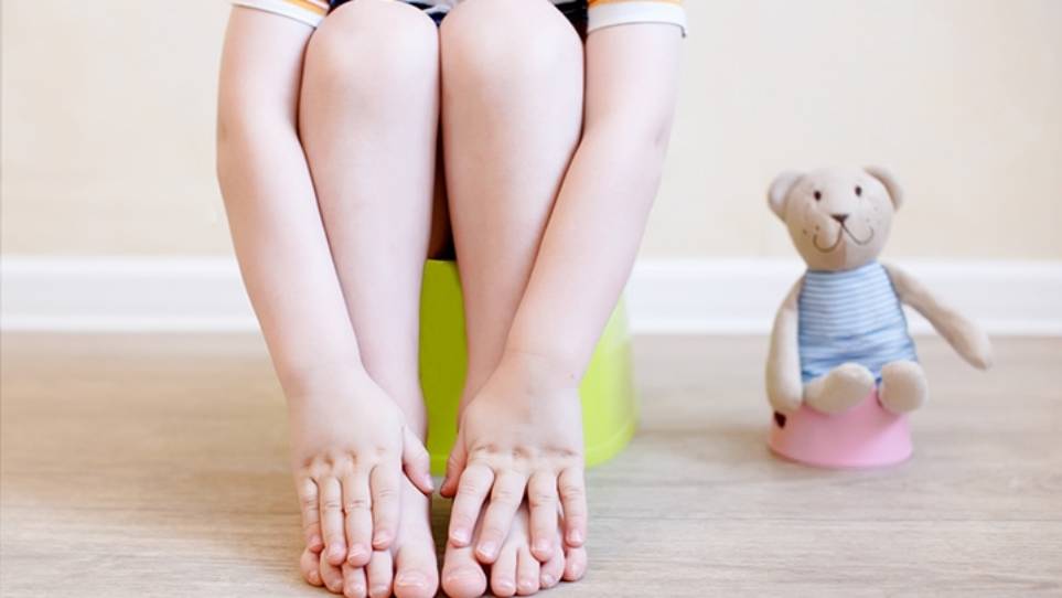 چگونه علاقۀ کودک به توالت رفتن را حفظ کنید؟
