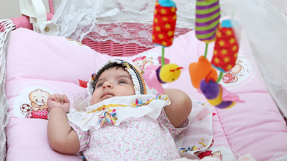 رشد کودک در هفتهٔ سوم ماه چهارم تولد
