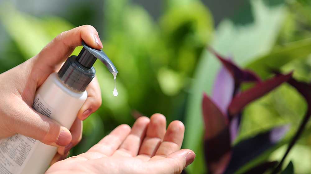 استفاده از لوسیون و اسپری دفع حشرات برای مادران باردار و شیرده